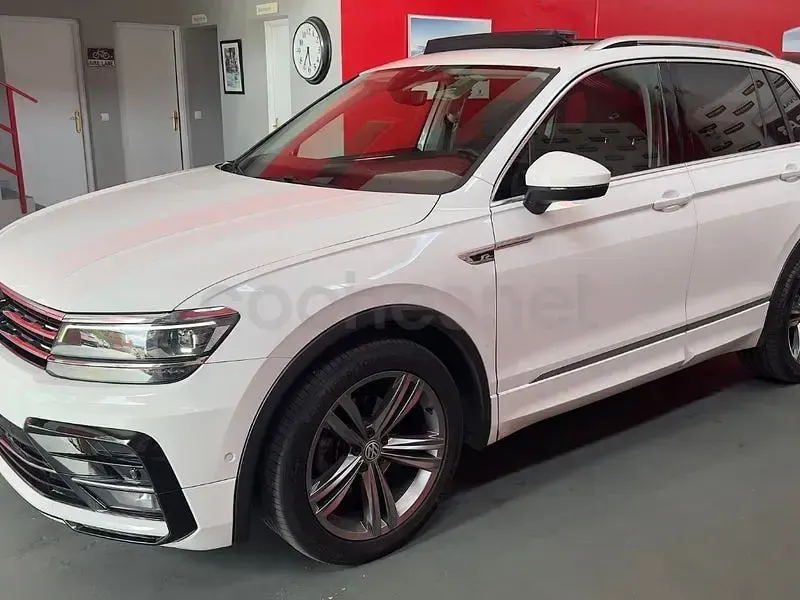 Usado VW Tiguan Sportline 150 CV (110 kW) 2018 Blanco SUV