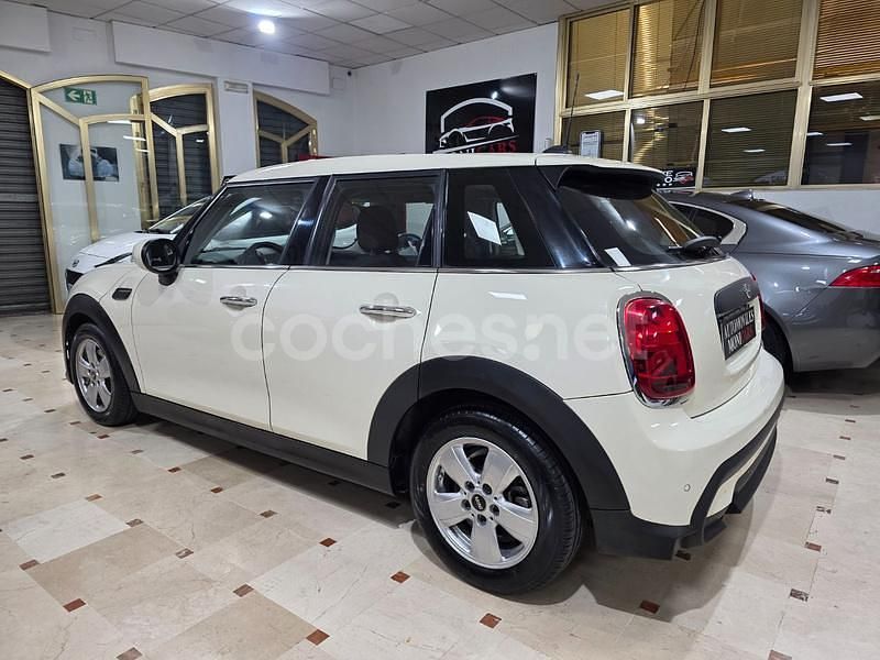 Usado Mini ONE 102 CV (75 kW) 2022 Beige Utilitario