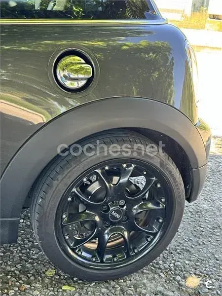 Usado Mini Cooper SD 143 CV (105 kW) 2011 Gris / plata Utilitario