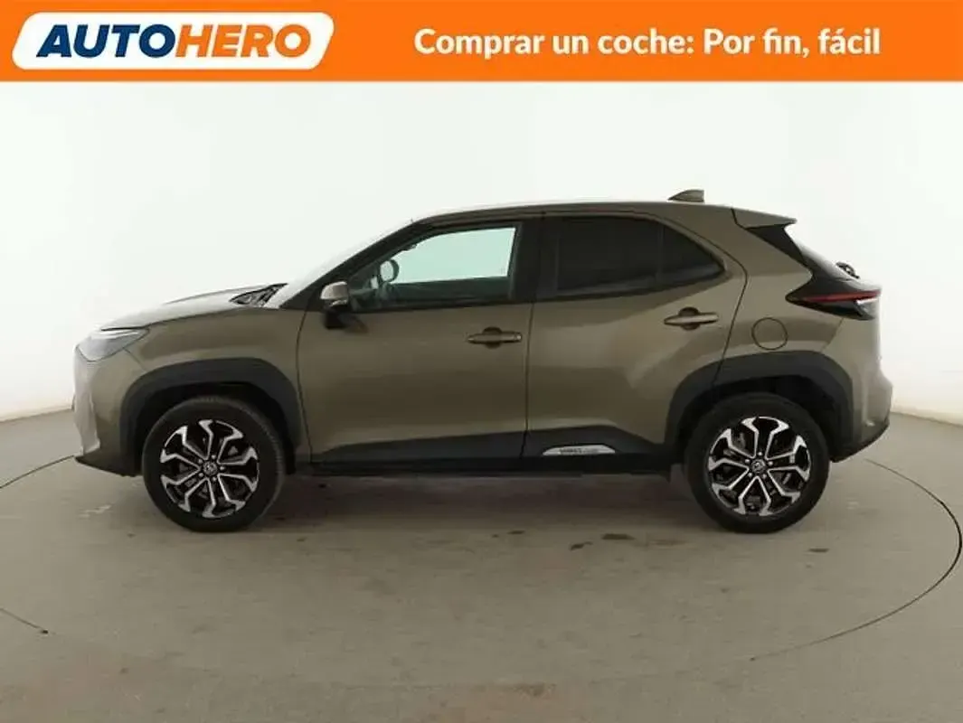 Usado Toyota Yaris Cross Active 116 CV (85 kW) 2022 Verde SUV