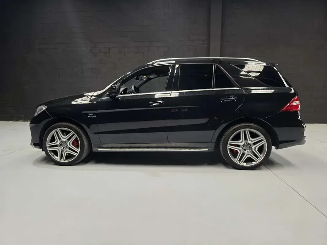 Usado Mercedes ML63 AMG AMG 525 CV (386 kW) 2014 Negro SUV