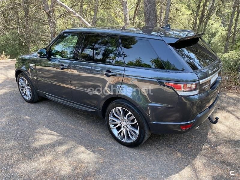Usado Land Rover Range Rover HSE 258 CV (189 kW) 2016 Gris / plata SUV