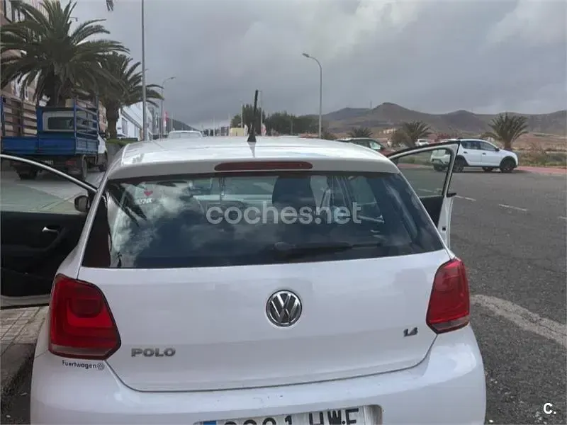 Usado VW Polo Sport 90 CV (66 kW) 2014 Blanco Berlina