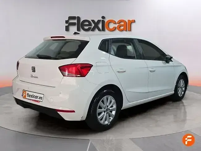 Usado Seat Ibiza Reference 80 CV (58 kW) 2023 Blanco Utilitario