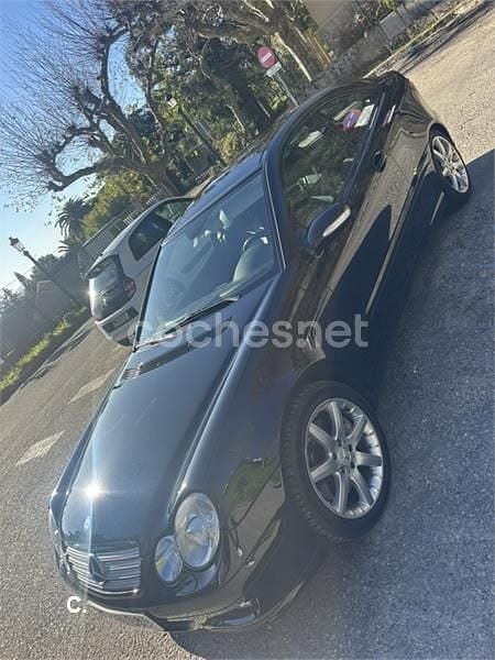 Usado Mercedes C350 272 CV (200 kW) 2006 Negro Berlina