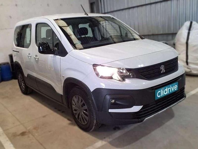 Usado Peugeot Rifter Active 102 CV (75 kW) 2022 Blanco Monovolumen