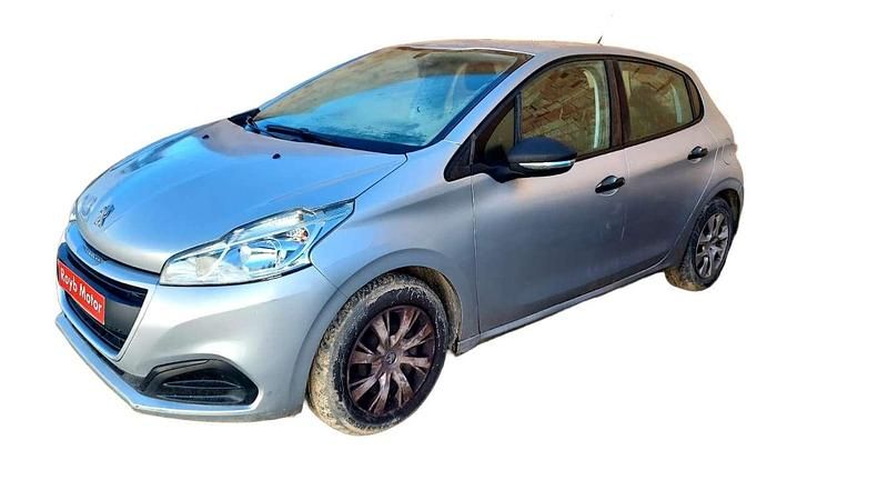 Usado Peugeot 208 Allure 99 CV (72 kW) 2016 Plateado Utilitario