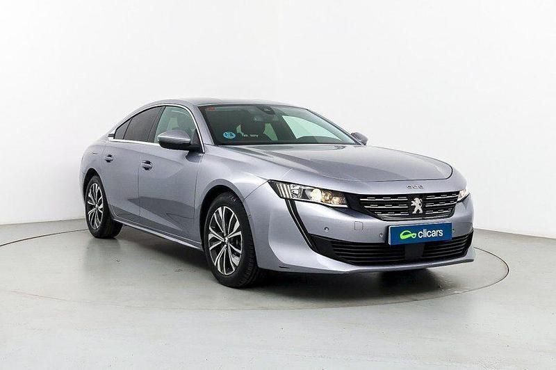 Usado Peugeot 508 Allure 130 CV (95 kW) 2021 Gris / plata Berlina