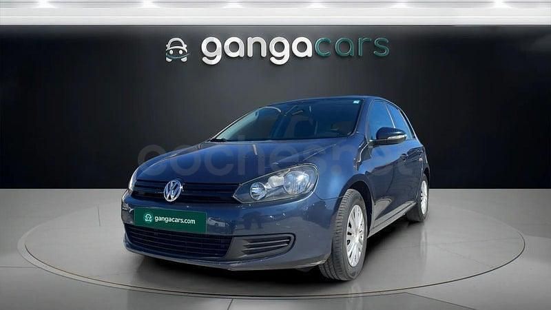 Azul Usado 2011 VW Golf Advance Berlina | 7990 € (Precio justo) - Imagen 1/3