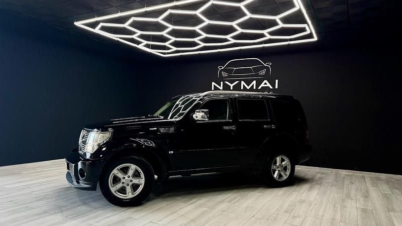 Usado Dodge Nitro SXT 177 CV (130 kW) 2008 Negro SUV