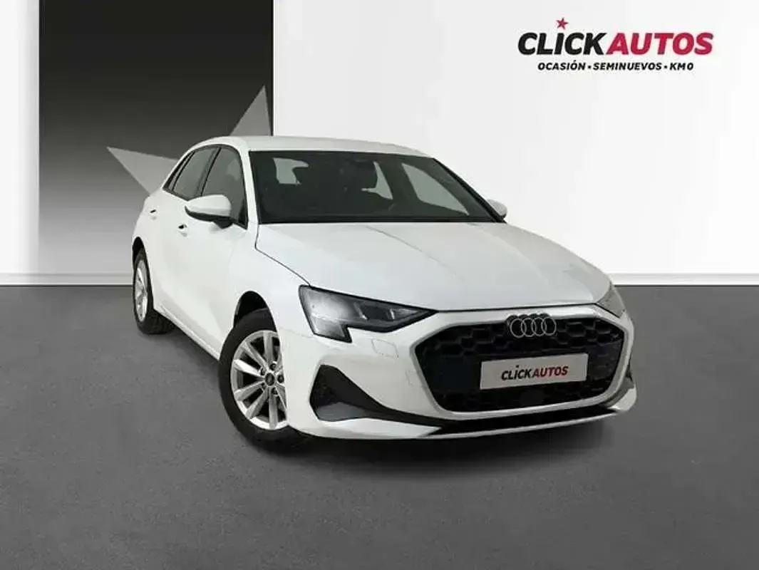 Usado Audi A3 116 CV (85 kW) 2025 Blanco Berlina
