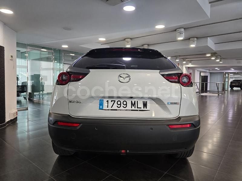 Usado Mazda MX30 Ad'Vantage 170 CV (125 kW) 2023 Blanco SUV