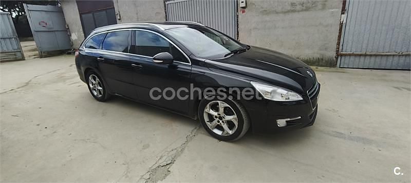 Usado Peugeot 508 SW Active 163 CV (119 kW) 2012 Negro Familiar