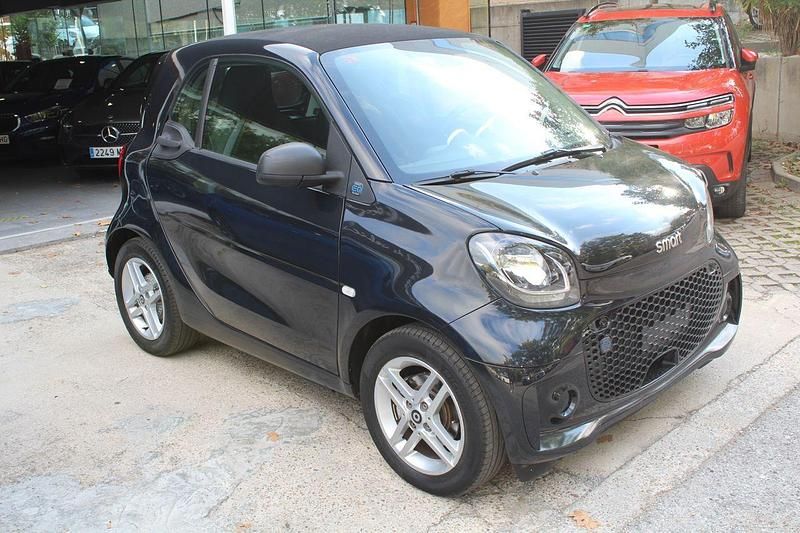 Usado Smart ForTwo Electric Drive 60 kW (82 CV) 2020 Negro Coupe