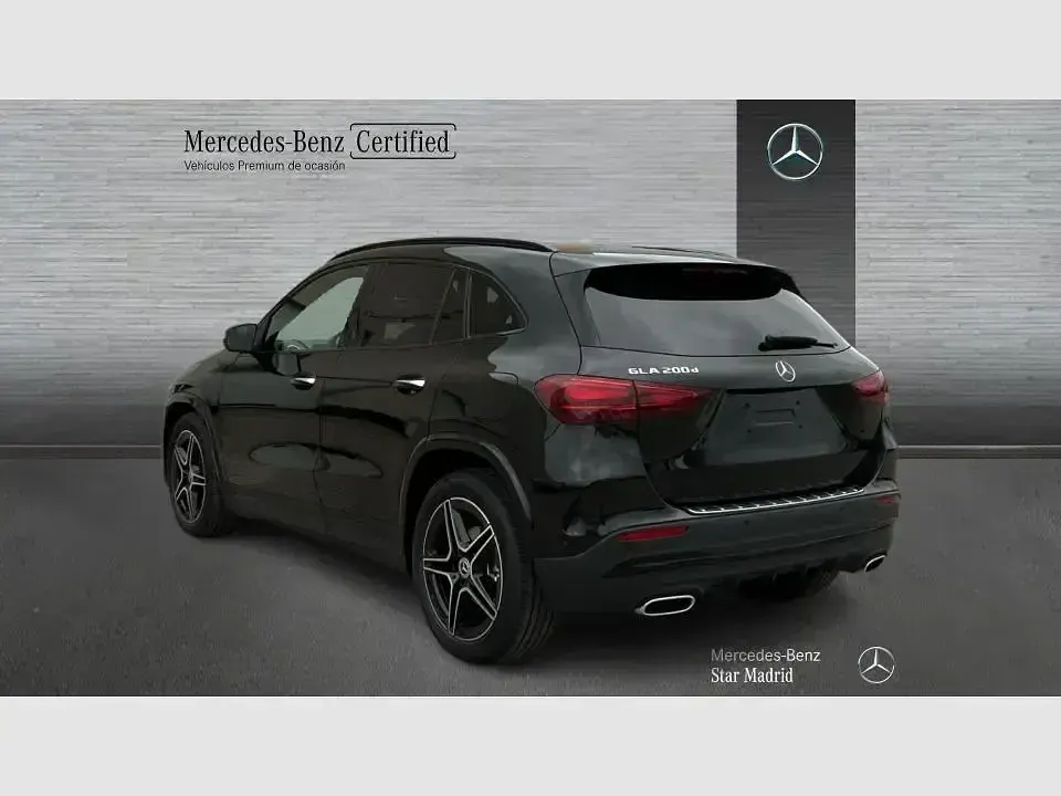 Usado Mercedes GLA200 150 CV (110 kW) 2026 Negro SUV