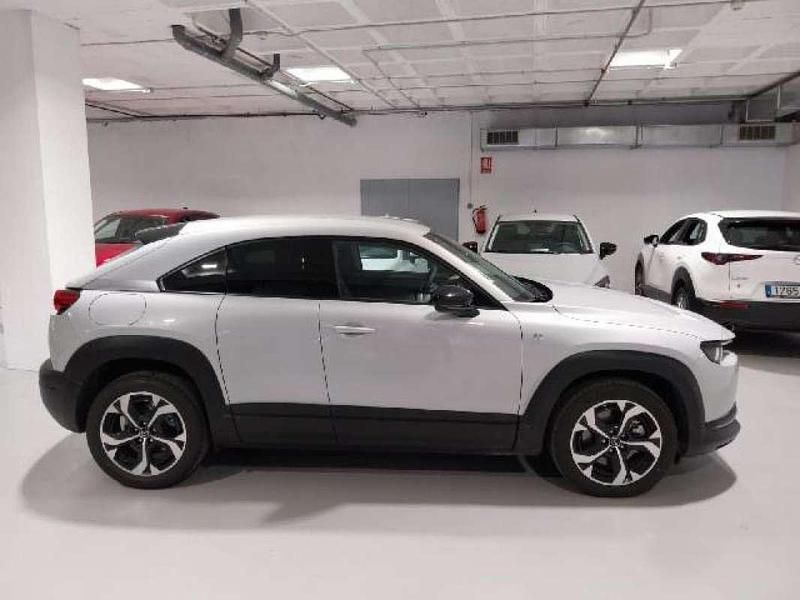 Usado Mazda MX30 Ad'Vantage 170 CV (125 kW) 2024 Gris / plata SUV