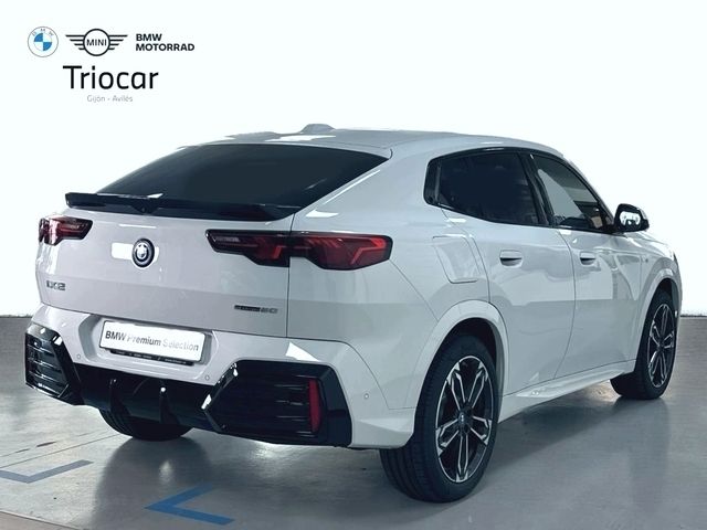 Occasion BMW iX2 Luxury Line 150 kW (204 PK) 2025 Wit SUV