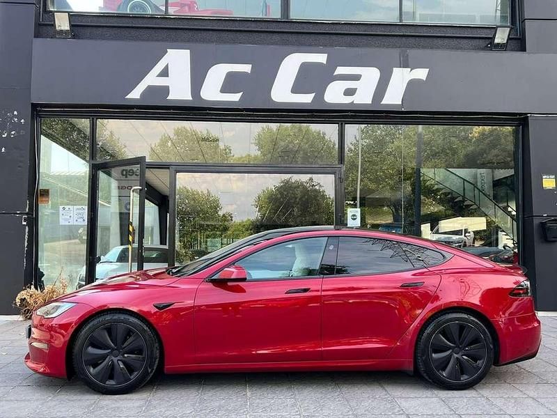 Rojo Usado 2023 Tesla Model S Plaid Utilitario | 61.900 € - Imagen 1/4