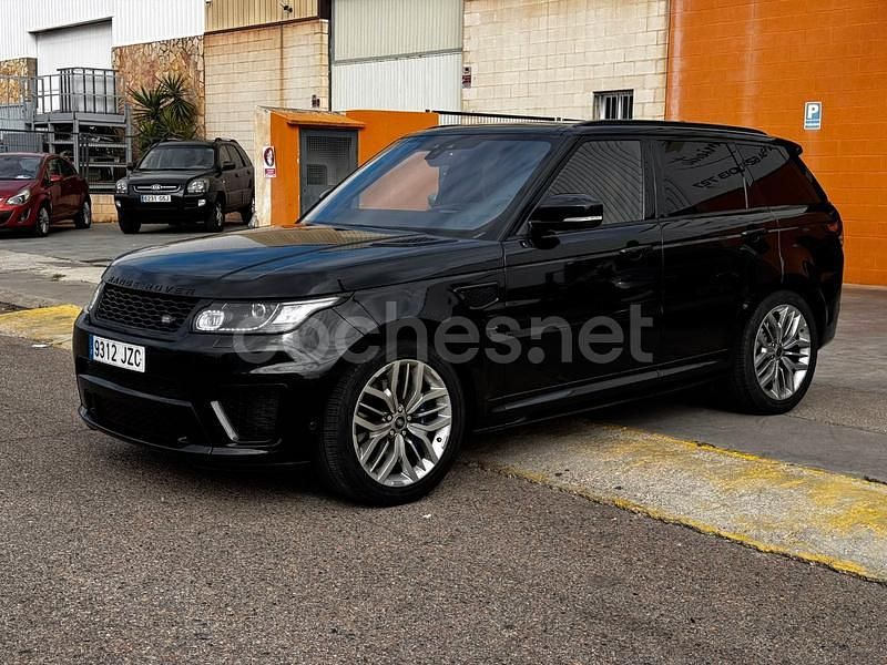 Negro Usado 2017 Land Rover Range Rover Sport SVR SUV | 51.990 € - Imagen 1/4