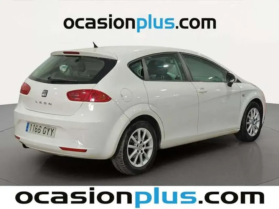 Usado Seat Leon Style 105 CV (77 kW) 2010 Blanco Utilitario