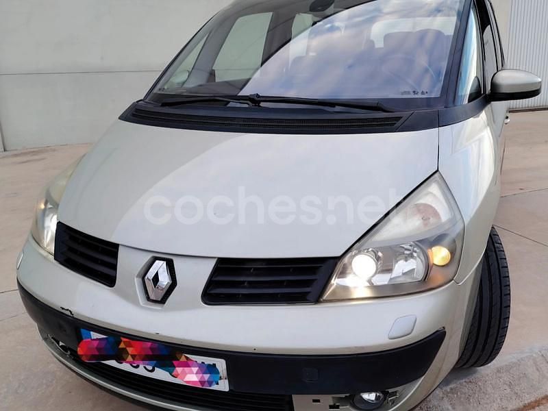 Gris / plata Usado 2006 Renault Grand Espace Dynamique Monovolumen | 3990 € (Precio justo) - Imagen 1/4