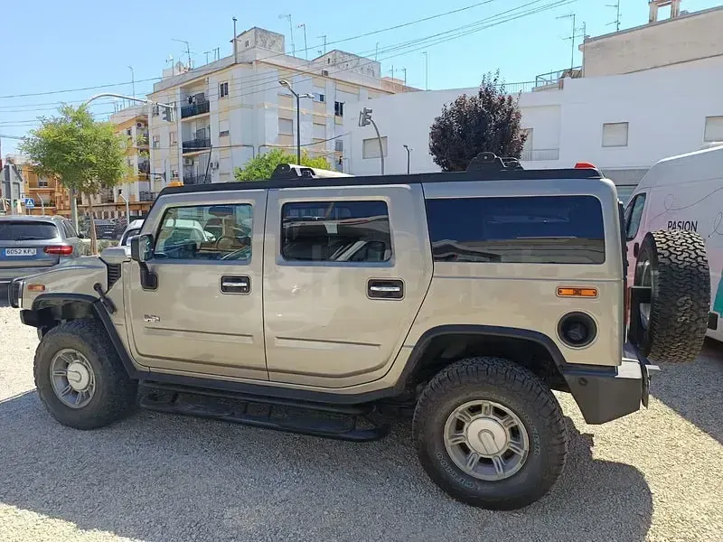Usado Hummer H2 316 CV (232 kW) 2005 Beige SUV