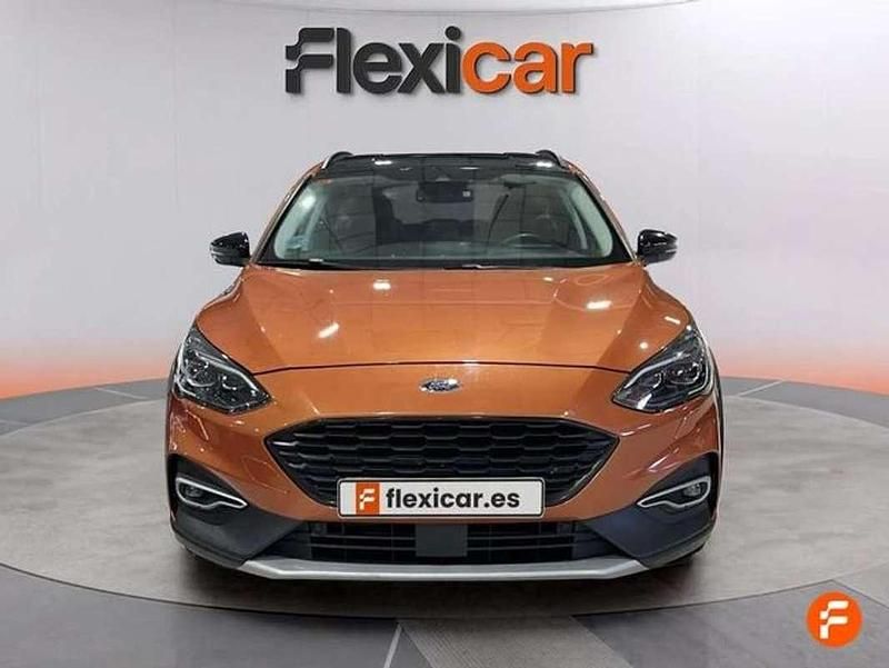 Usado Ford Focus Active 125 CV (91 kW) 2019 Naranja Familiar