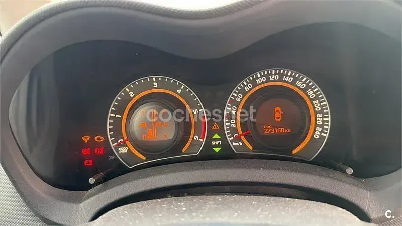 Usado Toyota Auris Active 90 CV (66 kW) 2010 Azul Utilitario