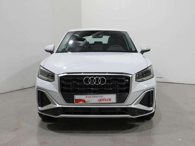 Usado Audi Q2 S-Line 116 CV (85 kW) 2025 Blanco SUV