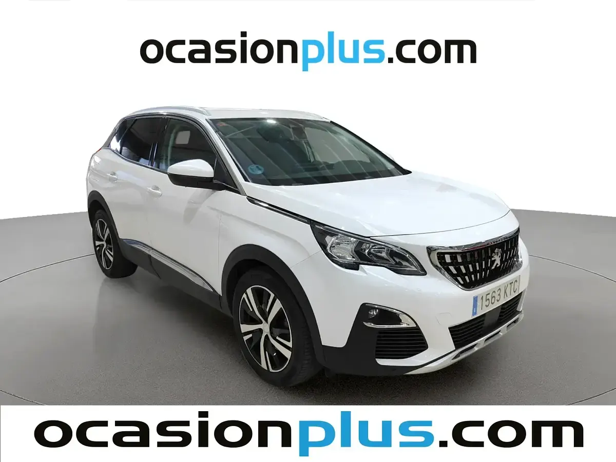 Usado Peugeot 3008 Allure 130 CV (95 kW) 2019 Blanco SUV