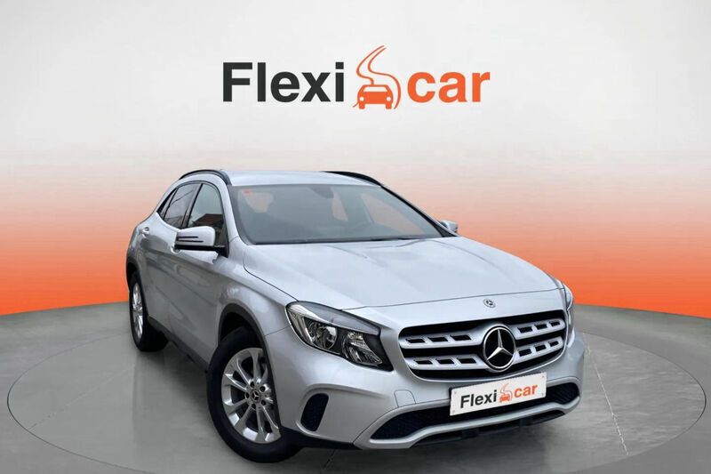 Gris Usado 2019 Mercedes GLA180 SUV | 17.090 € (Super precio) - Imagen 1/4