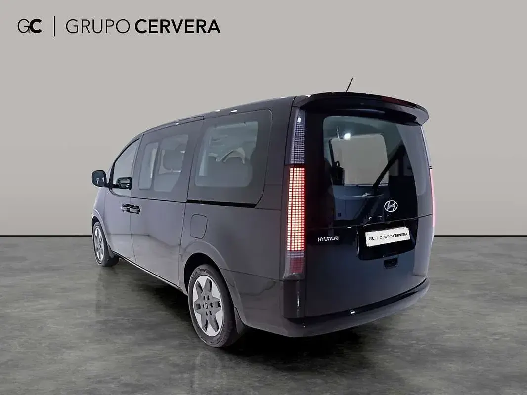 Nuevo Hyundai Staria Style 227 CV (166 kW) 2025 Negro Monovolumen