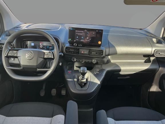 Usado Citroën Berlingo 100 CV (73 kW) 2025 Kiama blue Monovolumen