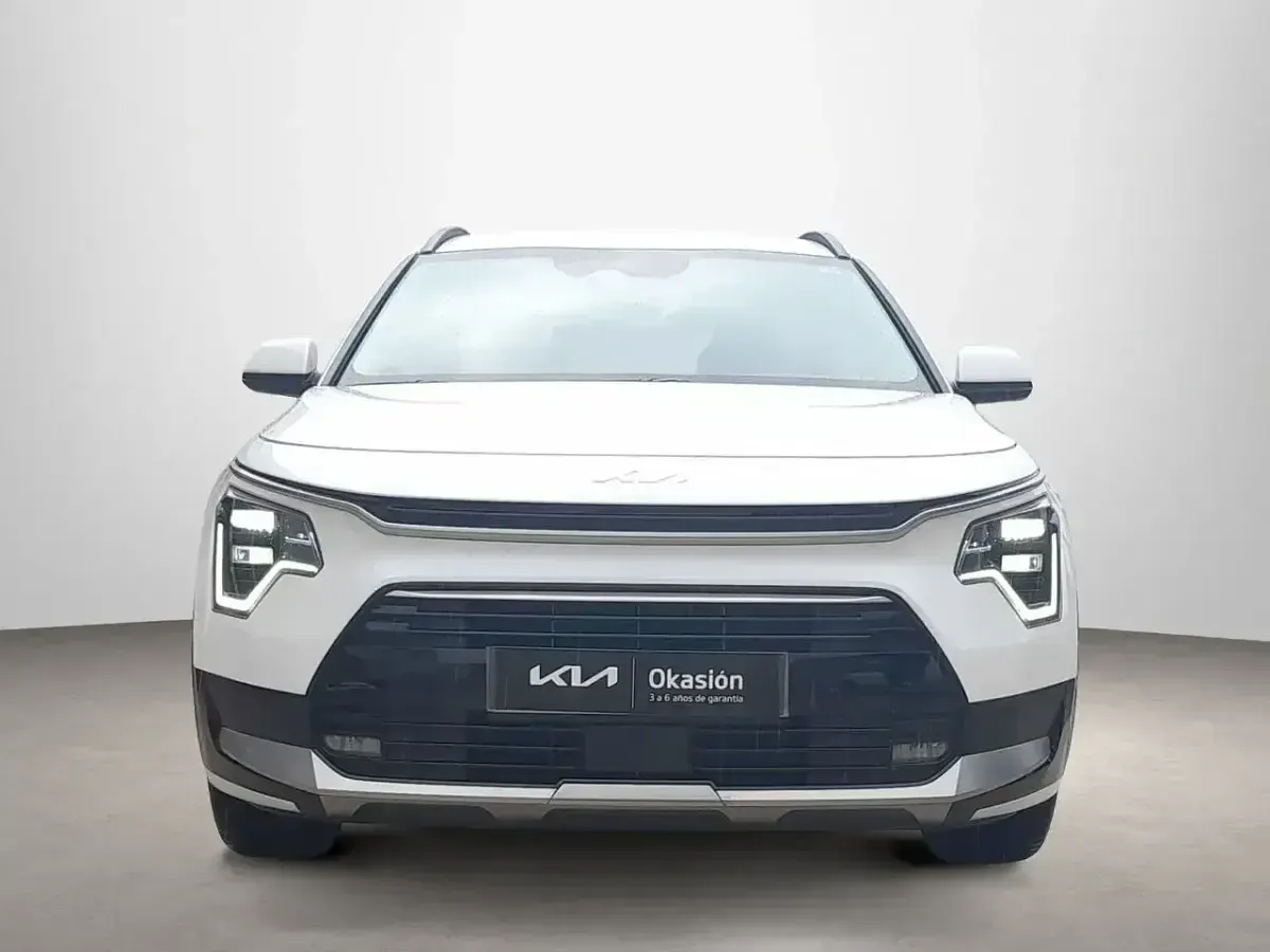 Usado Kia Niro 129 CV (94 kW) 2024 Blanco SUV