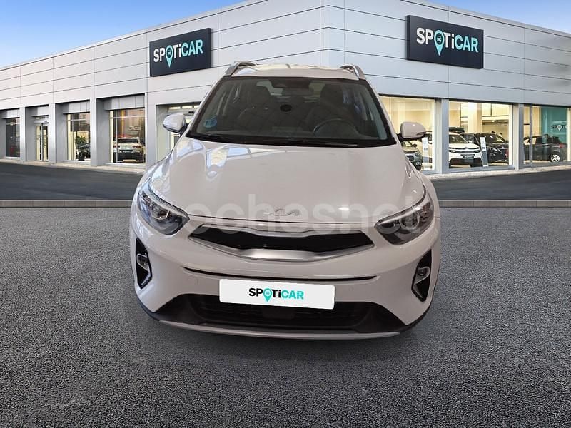 Blanco Usado 2024 Kia Stonic SUV | 19.600 € (Precio justo) - Imagen 1/4