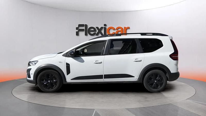 Usado Dacia Jogger Extreme 101 CV (74 kW) 2022 Blanco Monovolumen