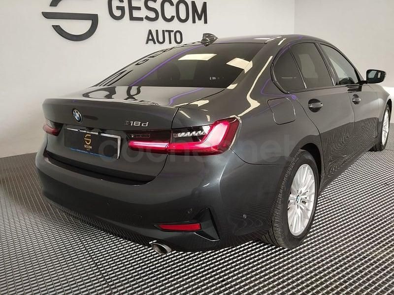 Usado BMW 318 150 CV (110 kW) 2022 Gris / plata Berlina