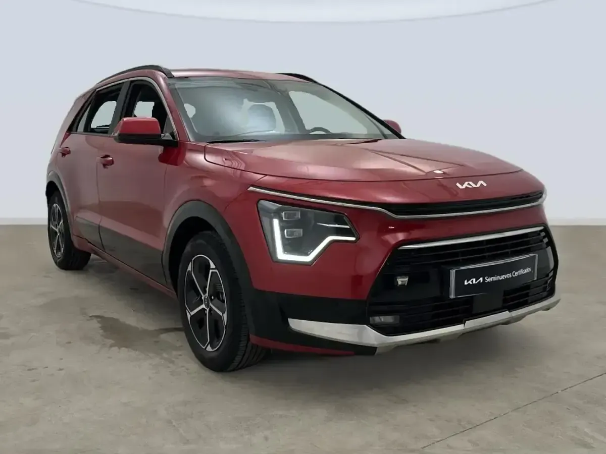 Usado Kia Niro 141 CV (103 kW) 2024 Blanco SUV