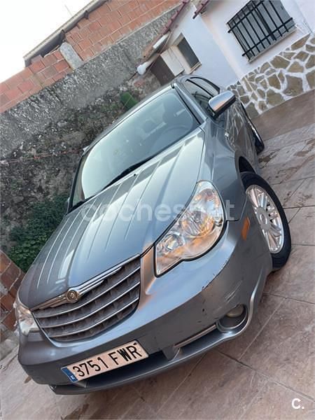 Usado Chrysler Sebring 140 CV (102 kW) 2007 Gris / plata Berlina