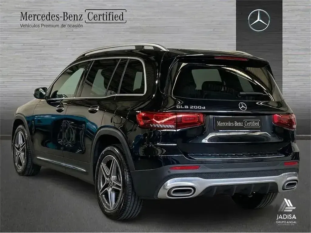Usado Mercedes GLB200 150 CV (110 kW) 2024 Negro SUV