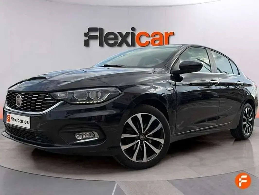 Usado Fiat Tipo Lounge 95 HP (69 kW) 2020 Preto Sedan
