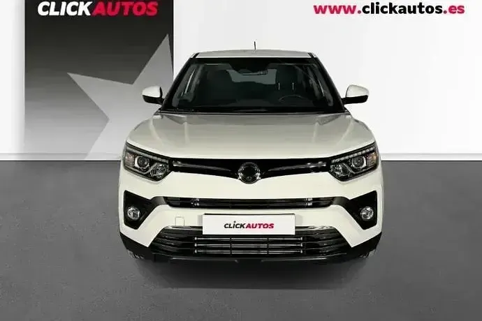 Usado SsangYong Tivoli 128 CV (94 kW) 2023 Gris SUV
