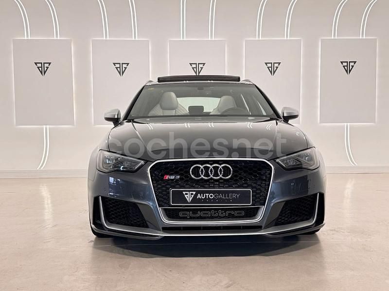 Usado Audi RS3 Advanced 367 CV (269 kW) 2016 Gris / plata Berlina