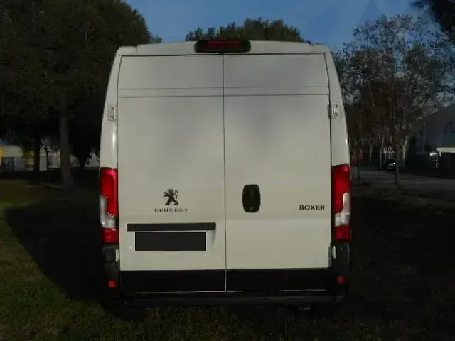 Usado Peugeot Boxer 131 CV (96 kW) 2019 Blanco Van
