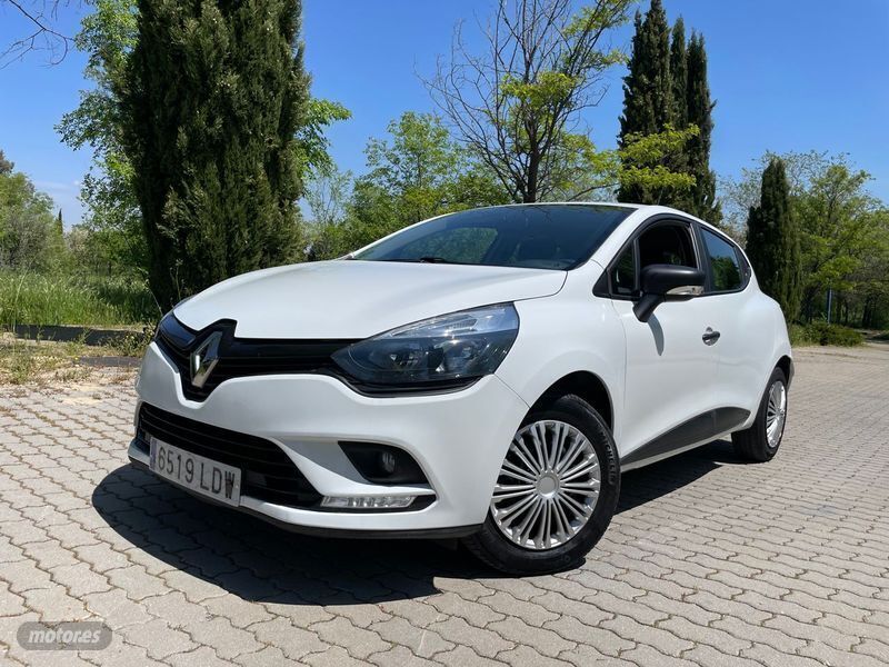 Blanco Usado 2020 Renault Clio V Business Berlina | 9990 € - Imagen 1/4