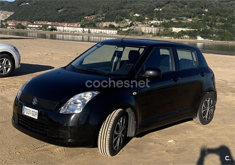 Negro Usado 2008 Suzuki Swift GL Berlina | 2900 € (Buen precio) - Imagen 1/3