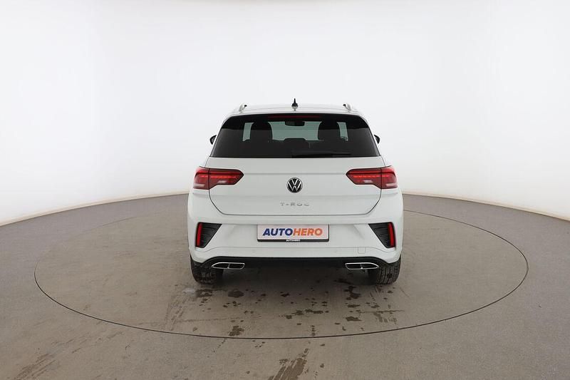 Usado VW T-Roc R-line 150 CV (110 kW) 2023 Blanco SUV