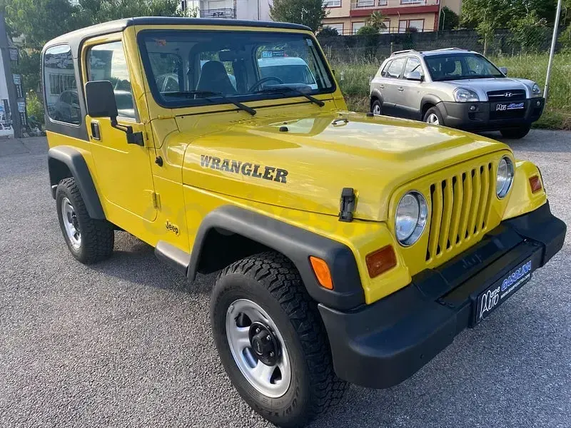 Usado Jeep Wrangler 121 CV (88 kW) 1998 Amarillo SUV