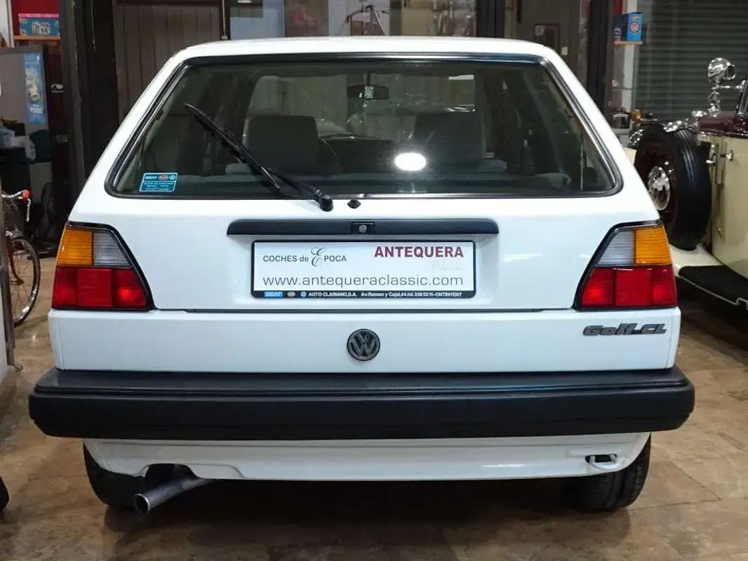 Usado VW Golf II 75 CV (55 kW) 1990 Blanco Utilitario