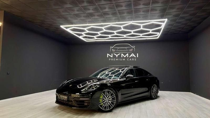 Usado Porsche Panamera Executive 461 CV (339 kW) 2022 Negro Utilitario
